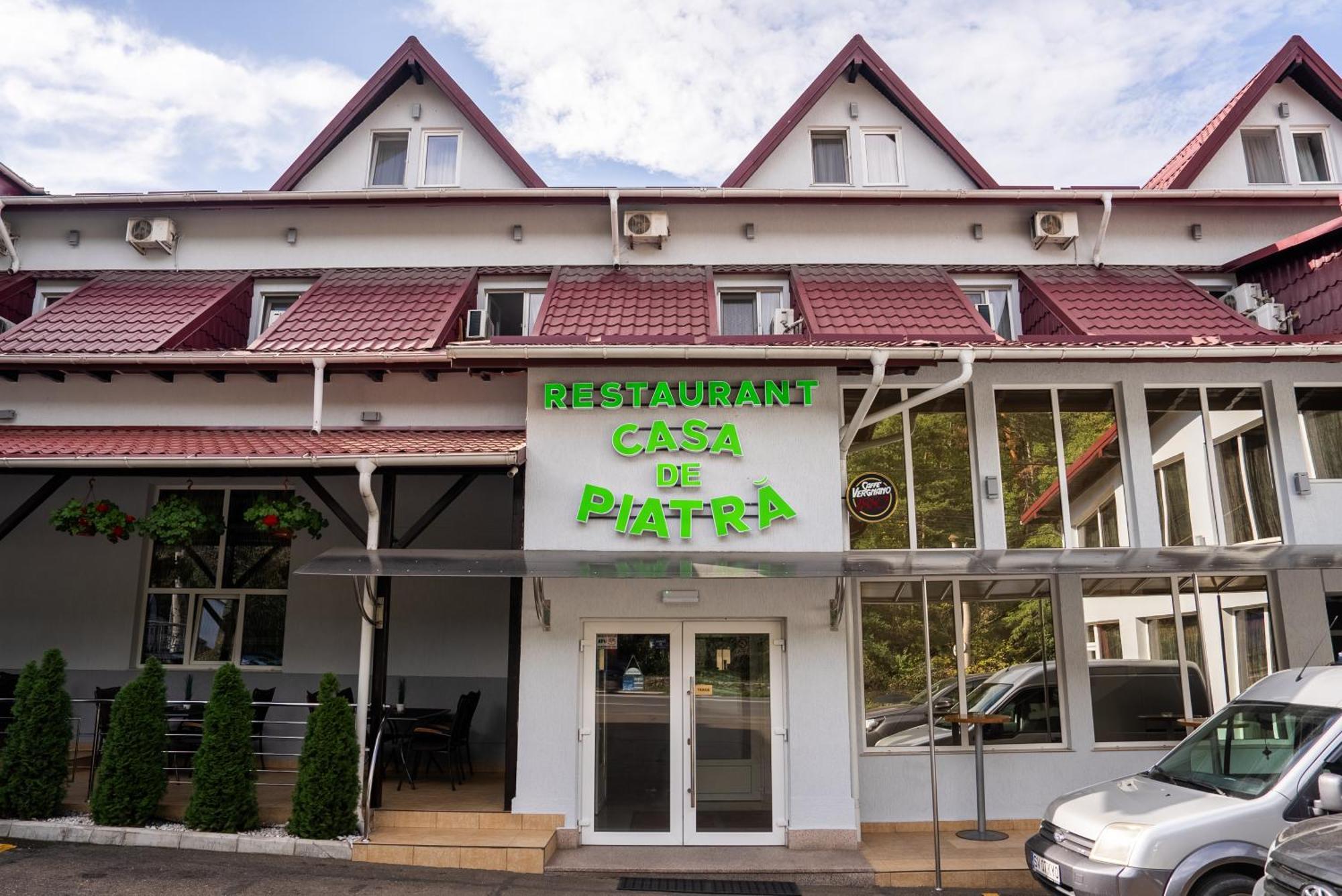 Hotel Casa De Piatra Scheia Buitenkant foto